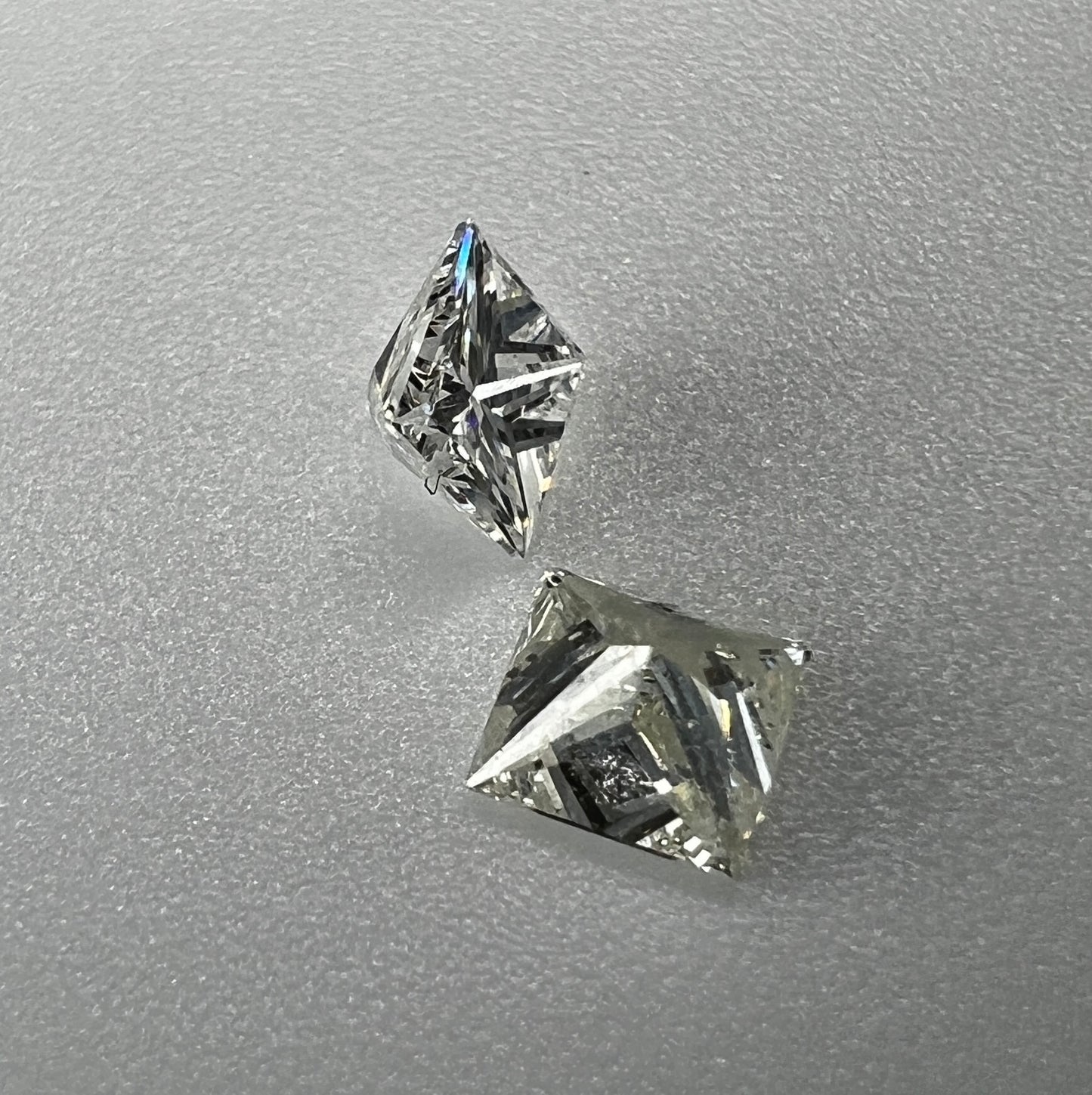 SET 2x Princess Diamant a 0.15 Karat I VVS