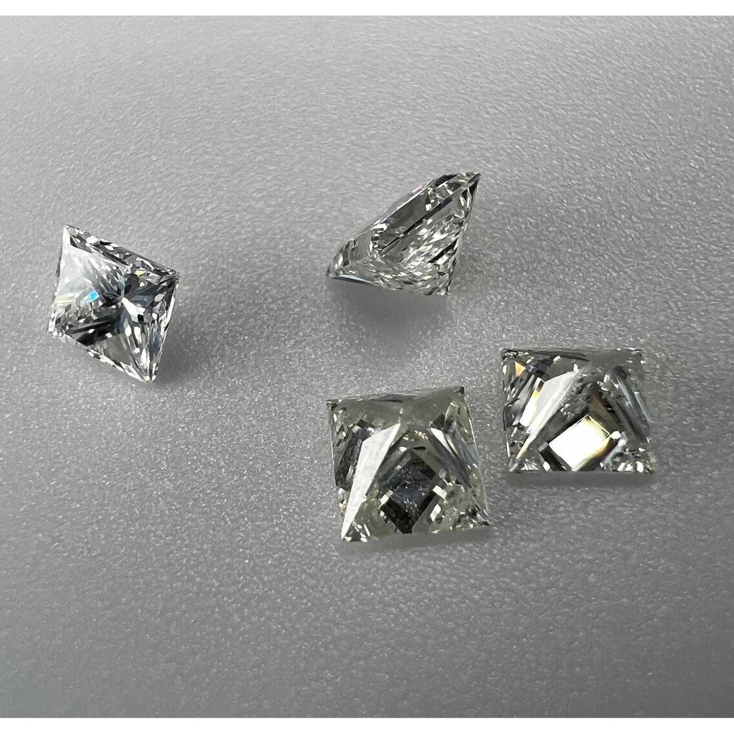 SET 4x Princess Diamant a 0.15 Karat I VVS