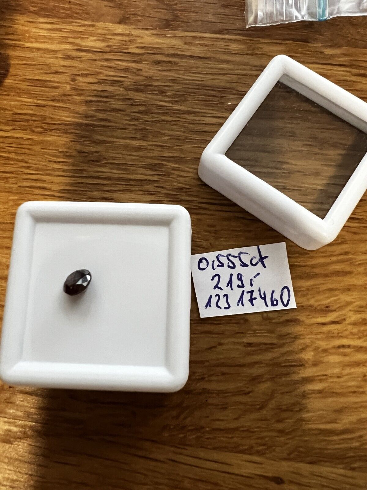 Loser Diamant Mit 0,555 Carat Schöner Fancy Champagne Farbener Diamant