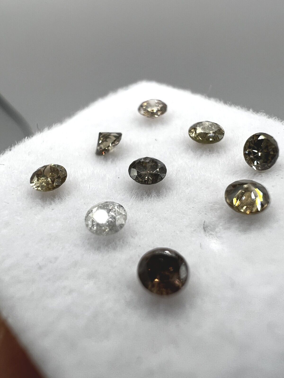 Loser Diamant Mit 0,085 Carat Schöne Fancy Champagne Farbenene Diamanten