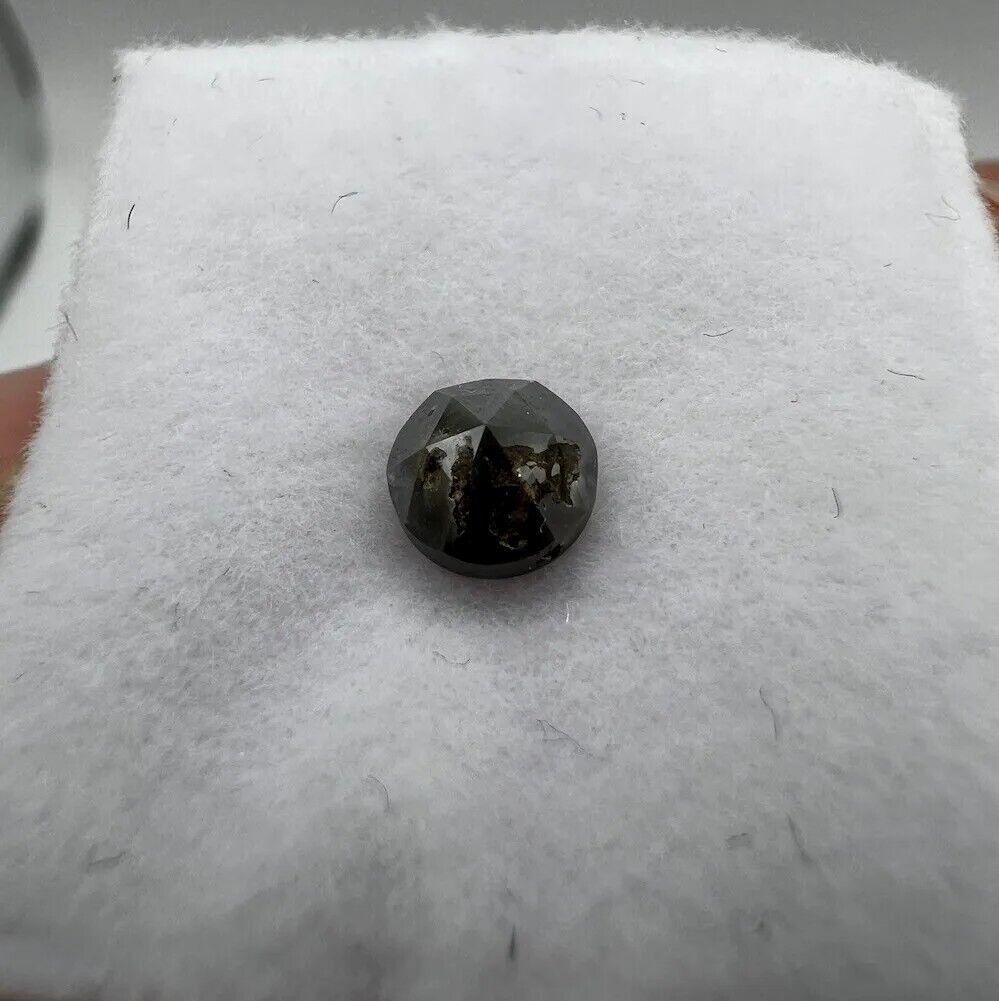 Loser Diamant Mit 0,675 Carat Schöner Fancy-Braun Schwarzer Diamant