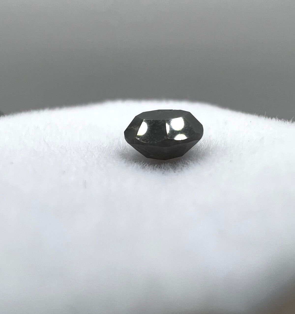 Loser Diamant Mit 0,66 Carat Schöner Fancy Diamant