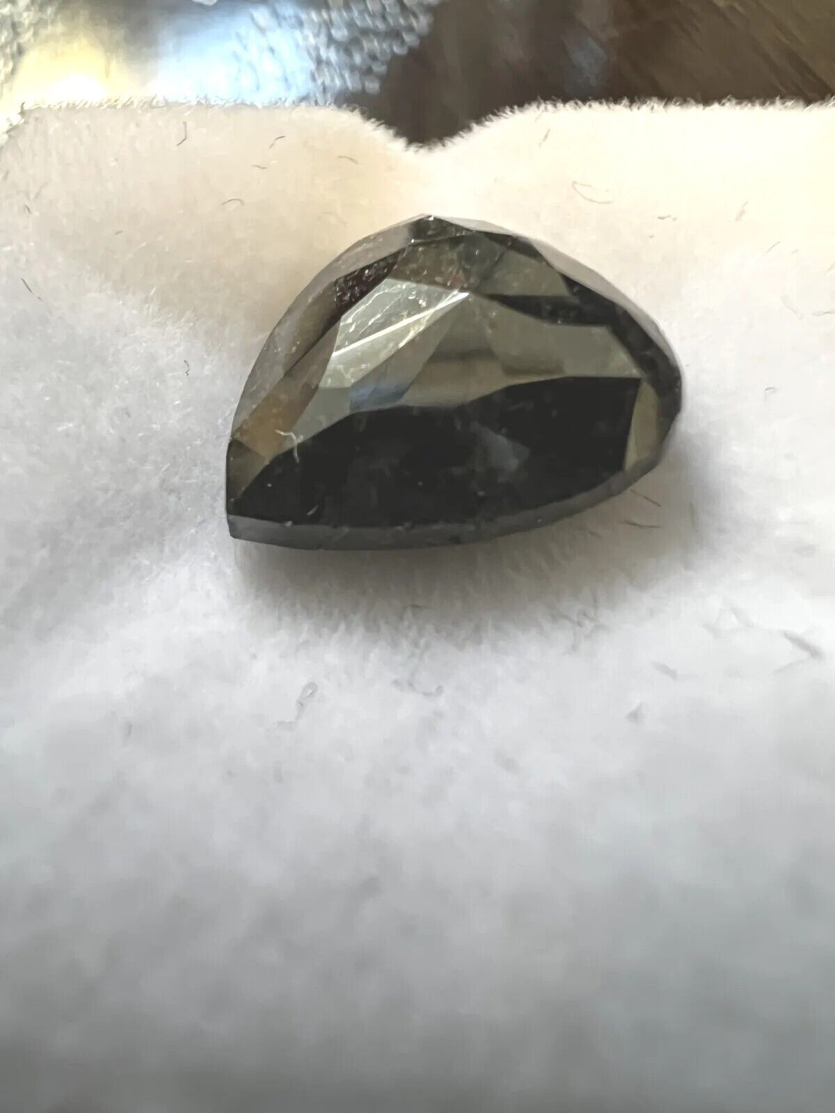 Loser Natürlicher Schwarzer Diamant Mit 3,355 Carat Sehr Selten