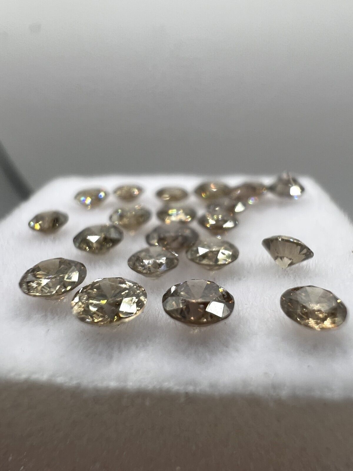 Loser Diamant Mit 0,08Carat Schöne Fancy Champagne Farbenene Diamanten