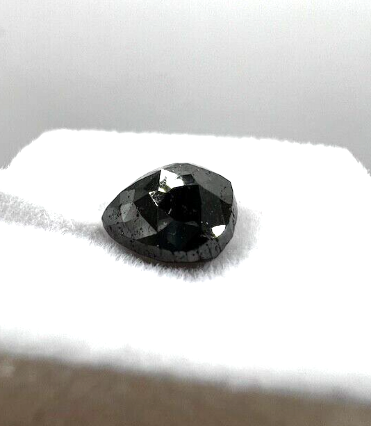 Loser Diamant Mit 2,51 Carat Schöner Schwarzer Fancy Farbener Diamant