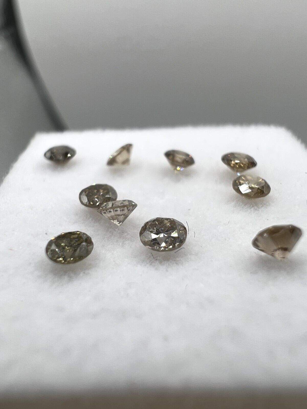 Loser Diamant Mit 0,07 Carat Schöne Fancy Champagne Farbenene Diamanten