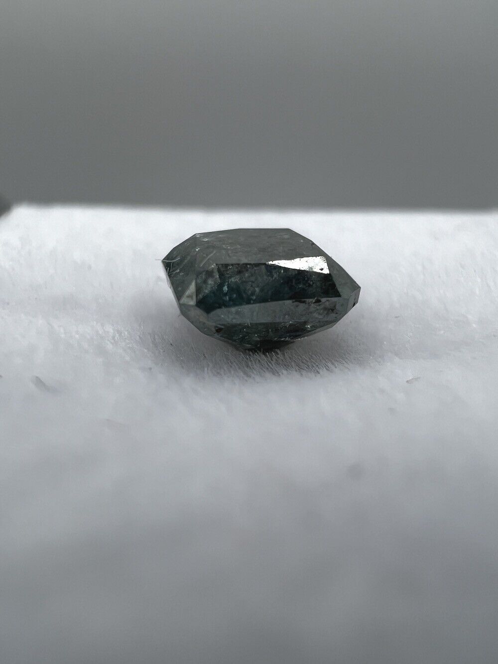 Loser Diamant Mit 0,88Carat Schöner Dunkel Fancy Farbener Diamant