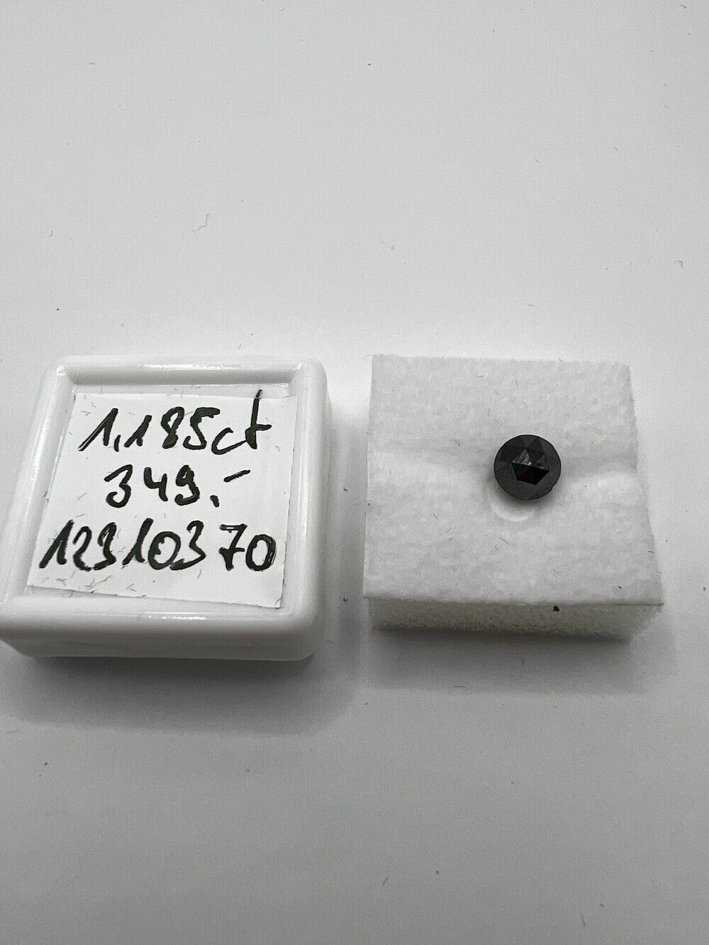 Loser Diamant Mit 1,185 Carat Schöner Fancy Schwarzer Diamant