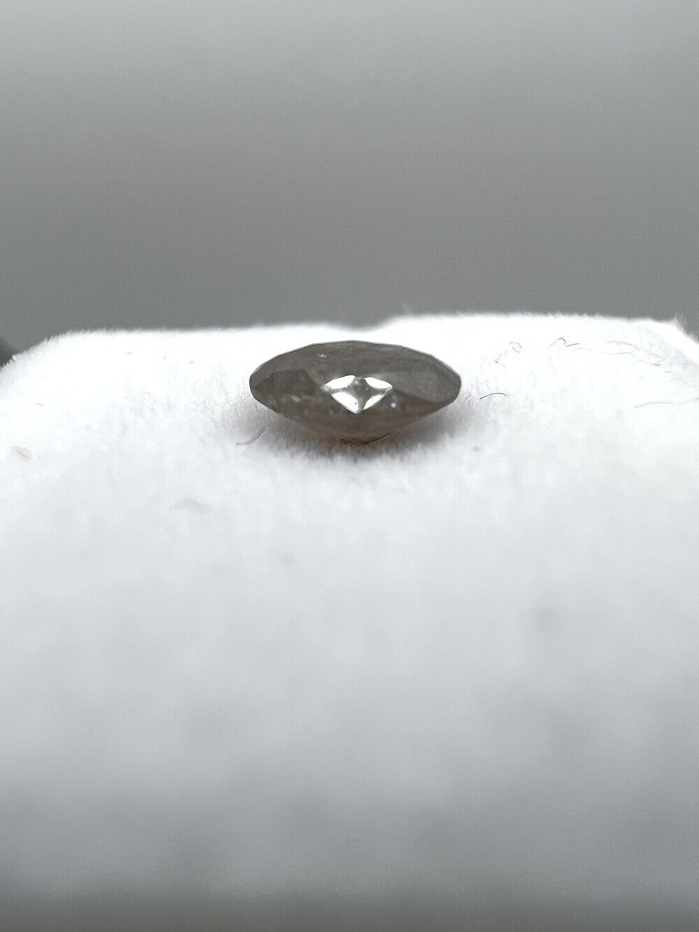 Loser Diamant Mit 0,63 Carat Schöner Fancy-Brauner Diamant