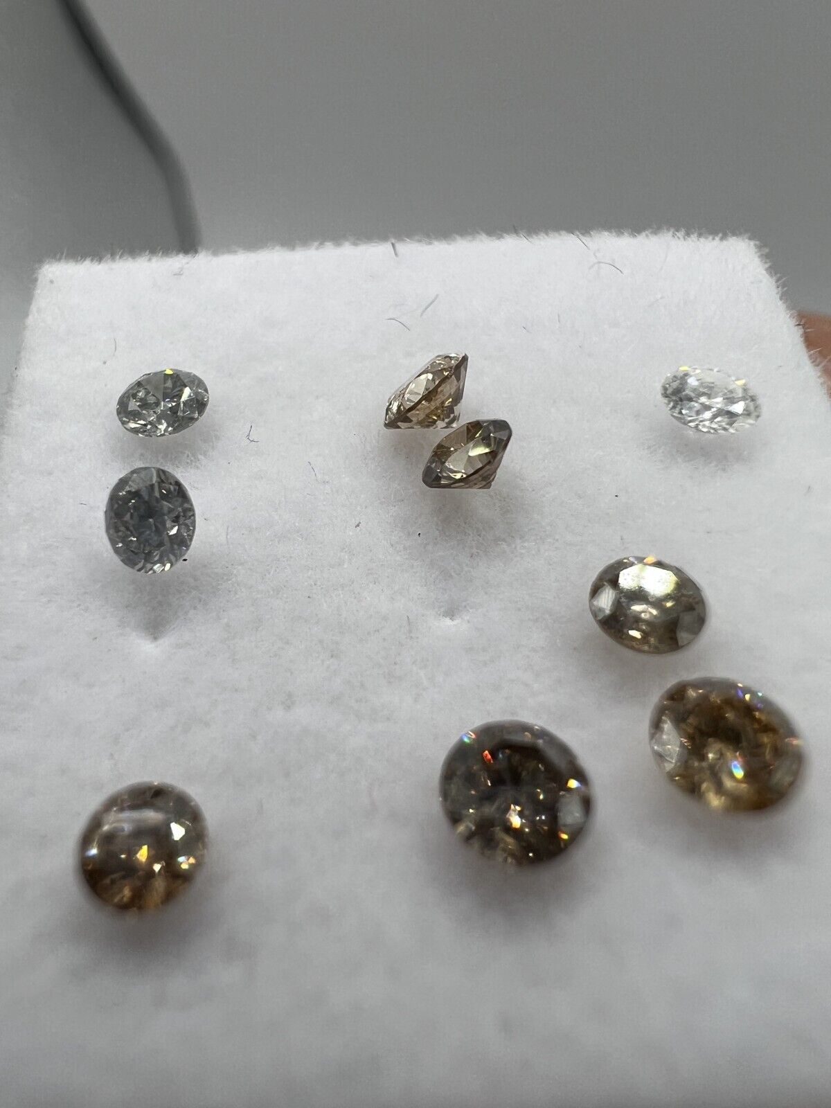 Loser Diamant Mit 0,09 Carat Schöner Fancy Champagne Farbener Diamant