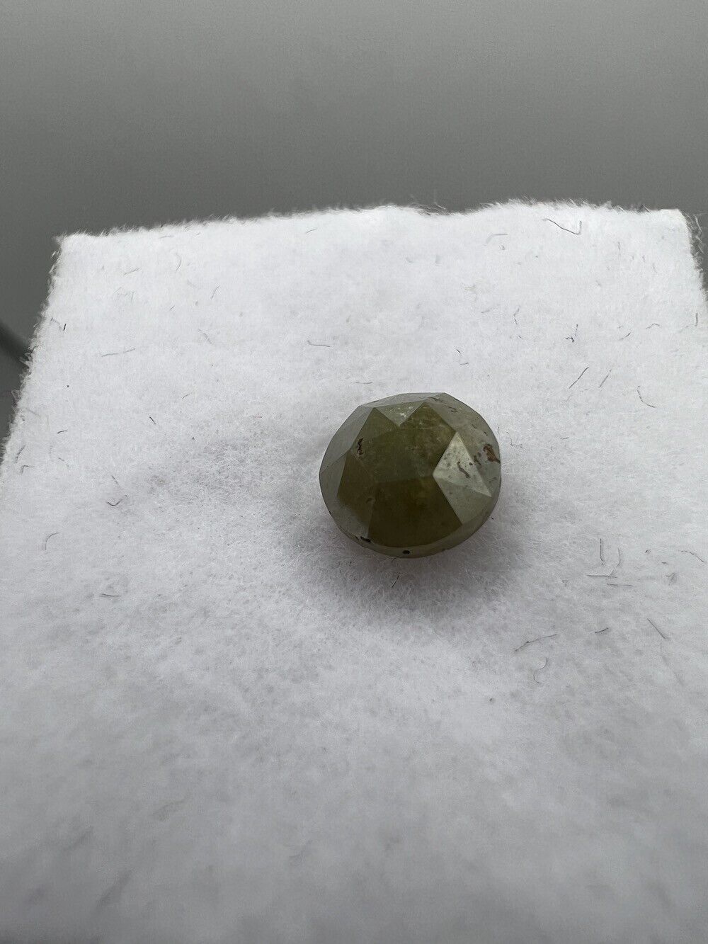 Loser Diamant Mit 0,95 Carat Schöner Fancy Farbener Diamant