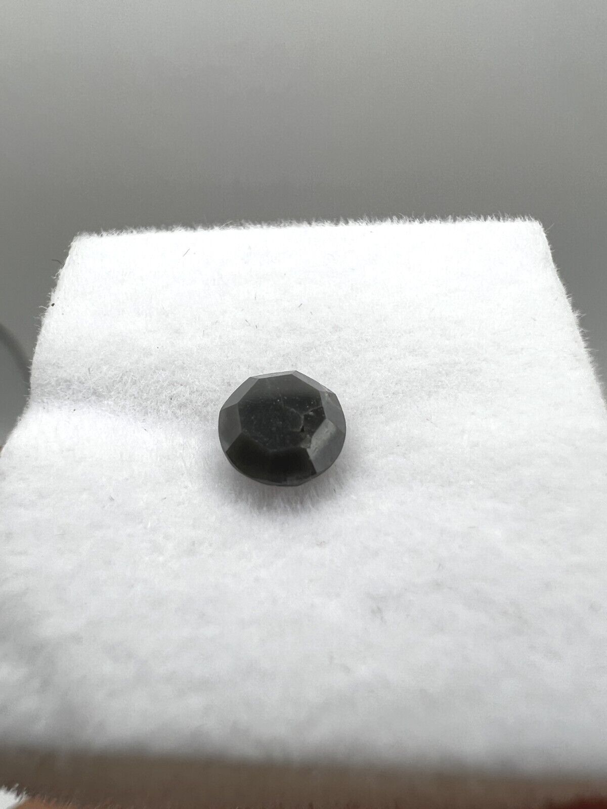 Loser Diamant Mit 0,66 Carat Schöner Fancy Diamant