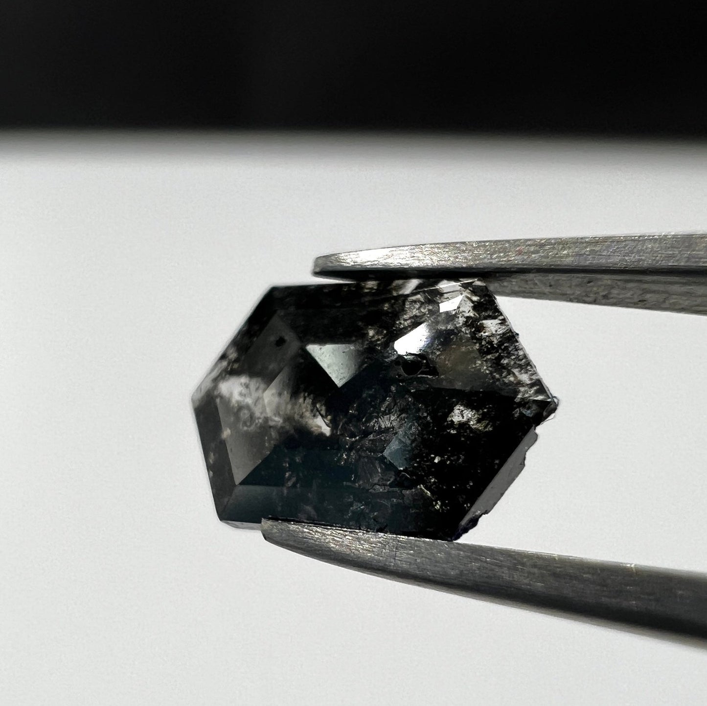 0.43 Carat Diamant schwarz im Fancy Cut