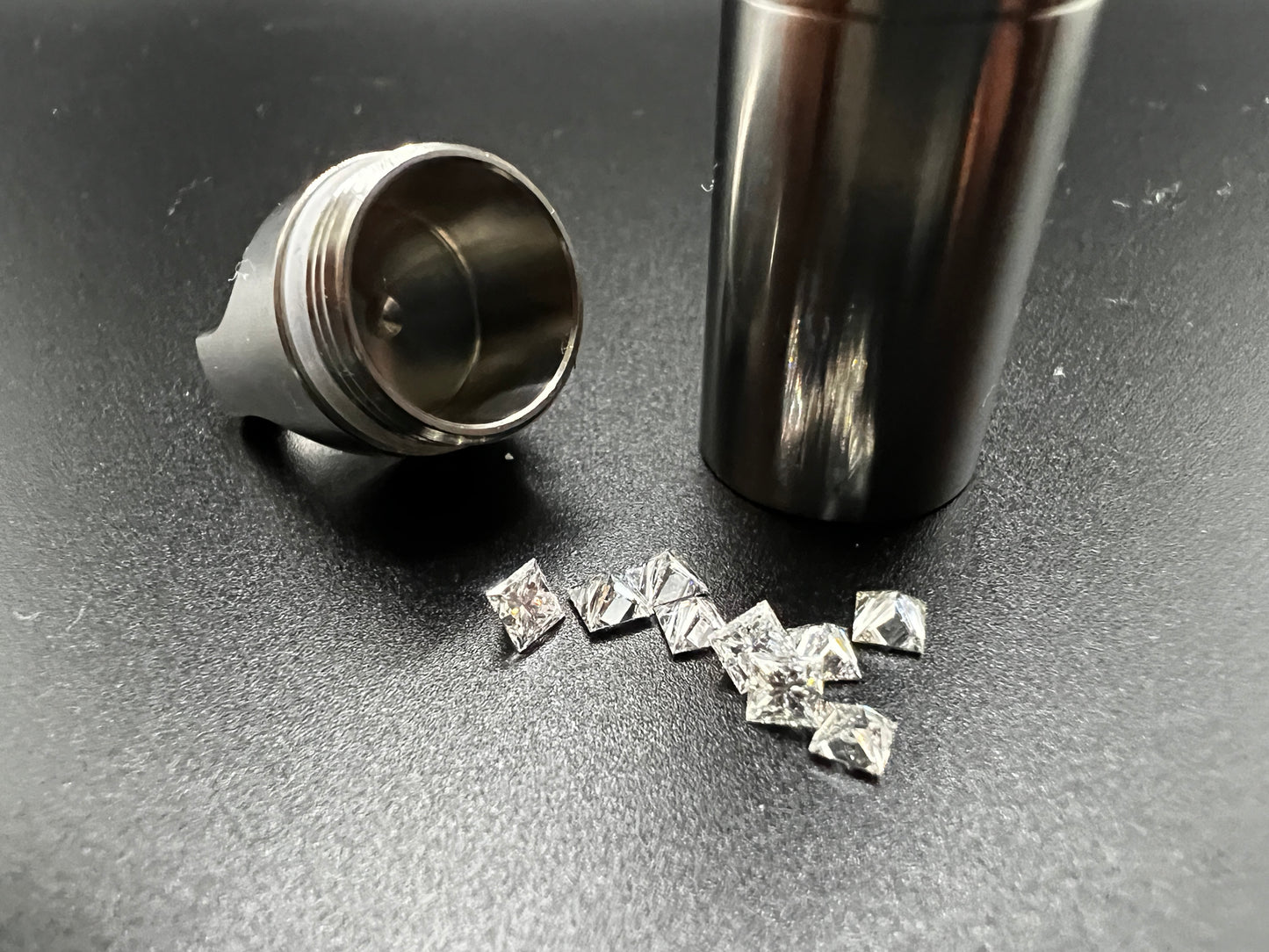 Titan Wallet für Diamanten