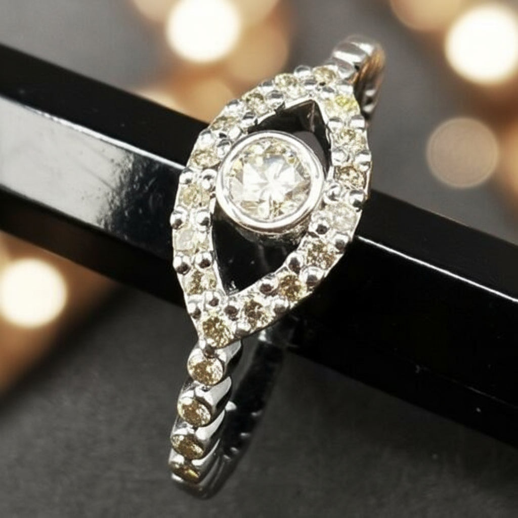 Diamantring „Eye” mit 0.34 Carat