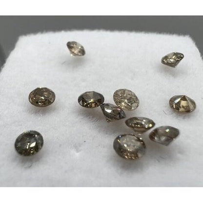 0.07 Carat Diamant I Brilliant Cut I braun