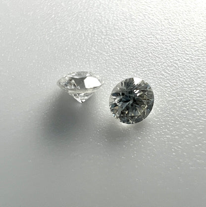 0.06 Carat Diamantenpaar
