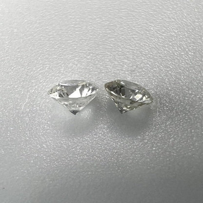 0.06 Carat Diamantenpaar