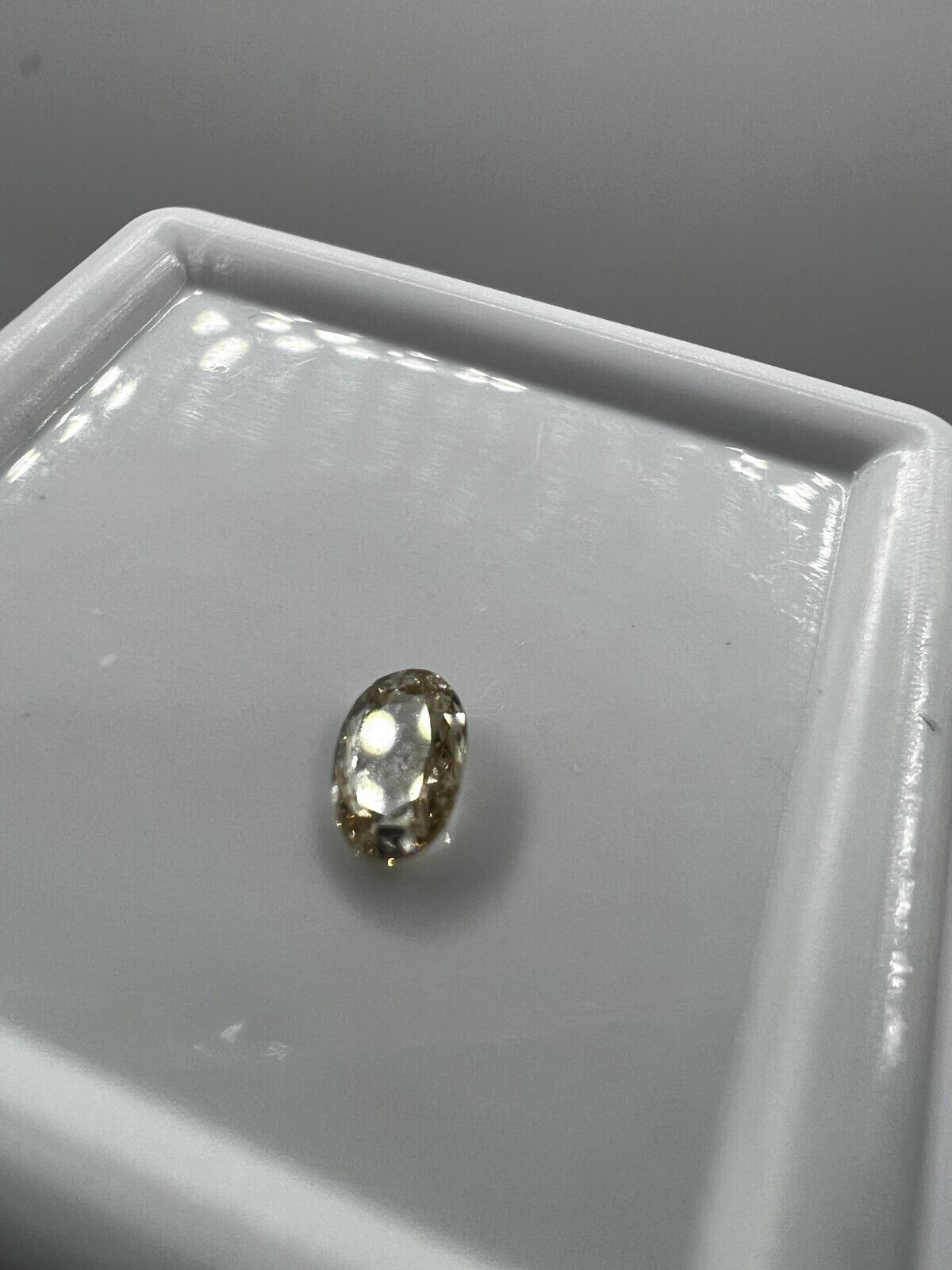 Loser Diamant Mit 0,17Carat Schöner Fancy Champagne Farbener Diamant 
