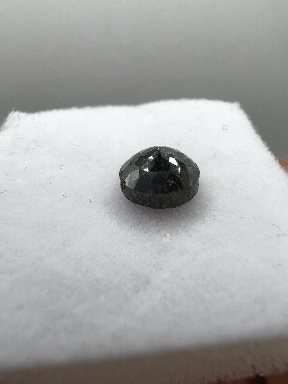 Loser Diamant Mit 1,3 Carat Schöner Fancy-Brauner Diamant