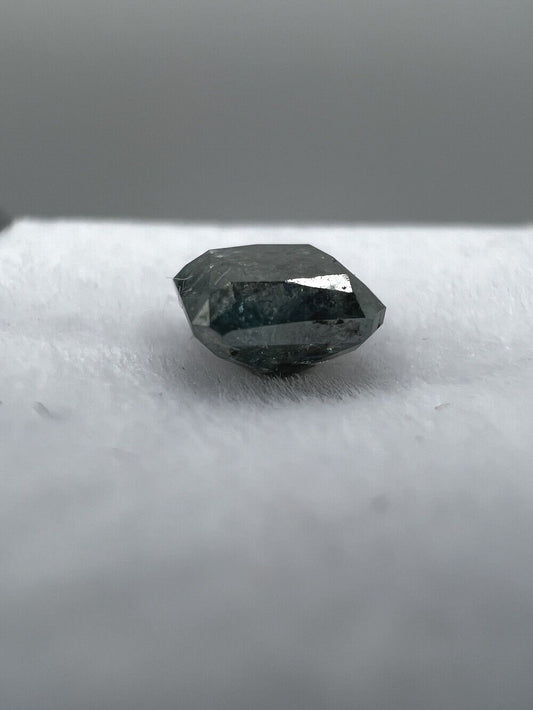 Loser Diamant Mit 0,88Carat Schöner Dunkel Fancy  Farbener  Diamant