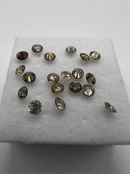 Loser Diamant Mit 0,07 Carat Schöner Fancy Champagne Farbener Diamant 