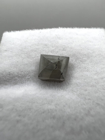 Loser Diamant Mit 0,92 Carat Schöner Fancy Dunkel Grau Farbener  Diamant