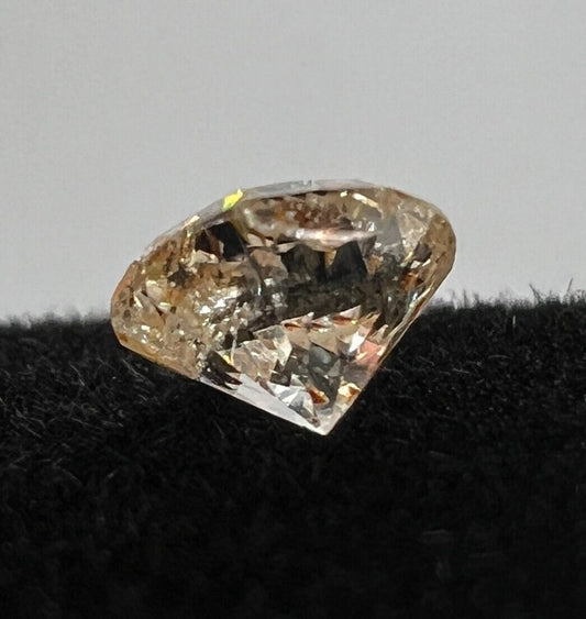 Loser Diamant Mit 0,36 Carat Schöner Weißer Champagne Farbener  Diamant