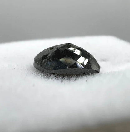 Loser Diamant Mit 01,37 Carat Schöner Schwarzer Diamant 
