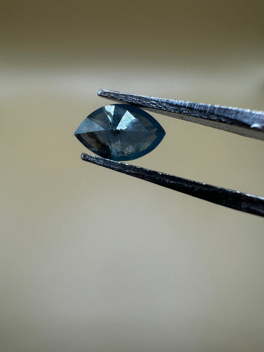 0.345 Carat Diamant Blau im Ovalcut