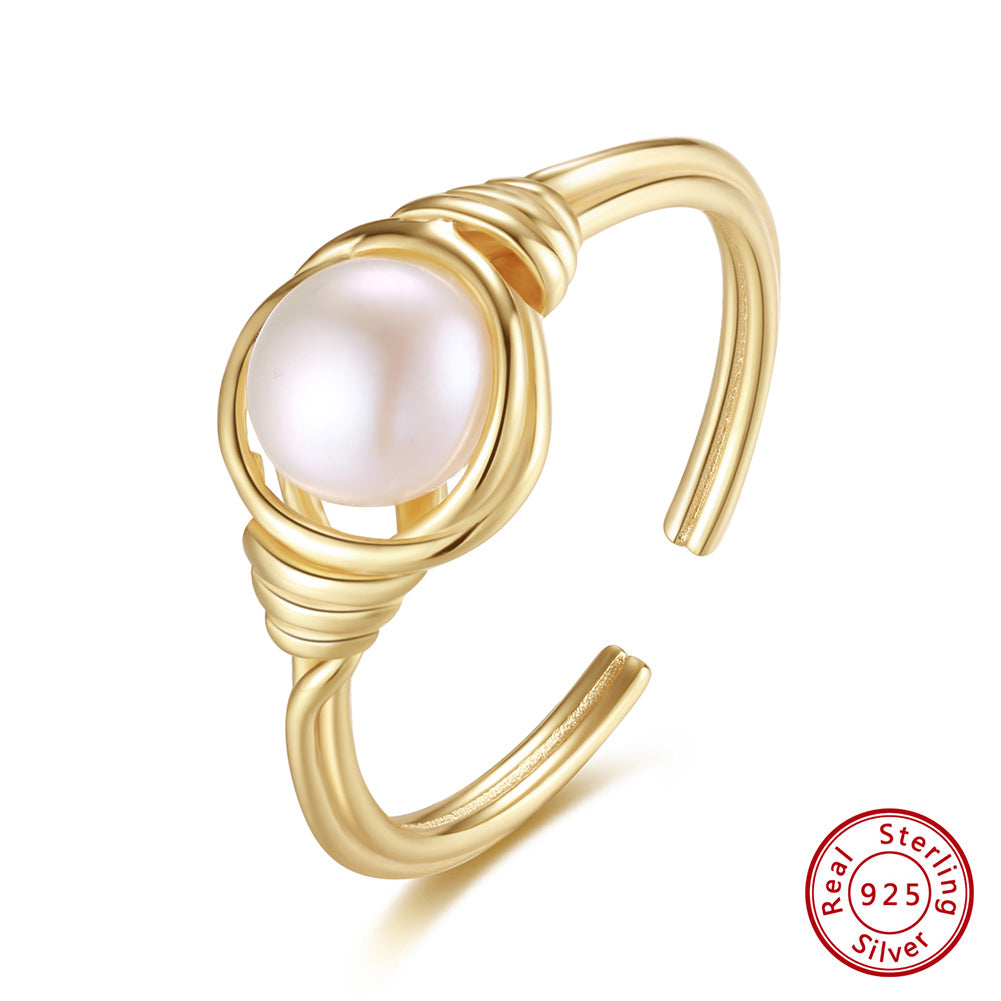 Ring Solitaire aus 925 Sterlingsilber 14K vergoldet und Süßwasserperle.