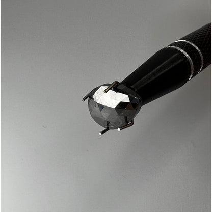 Schwarzer Diamant 1.96ct I Rose Cut Pear zertifiziert